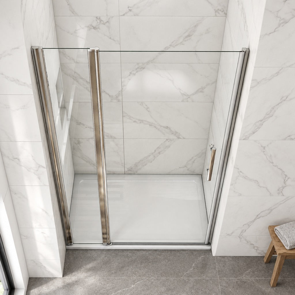 Porte de douche pivotante avec élément fixe – en situation dans une salle de bain