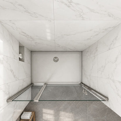 Porte de douche pivotante avec élément fixe – en situation dans une salle de bain