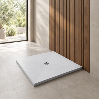 Receveur de douche extra-plat blanc effet pierre antidérapant C3 avec – en situation dans une salle de bain
