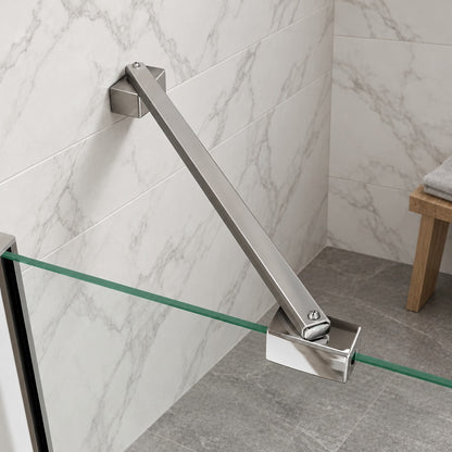 Porte de douche pivotante-pliante avec paroi fixe pour niche – en situation dans une salle de bain