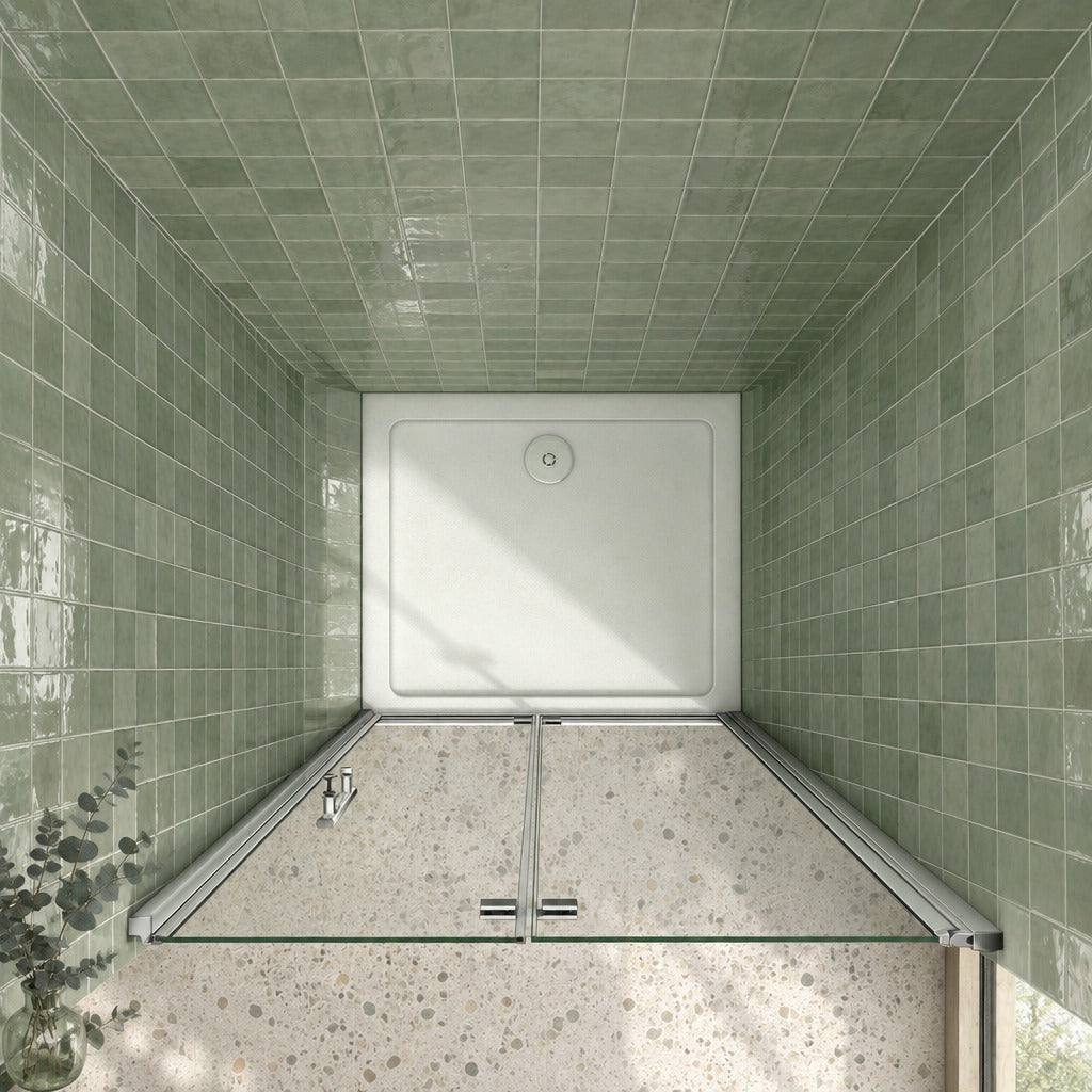 Porte de douche pivotante-pliante pour niche – en situation dans une salle de bain