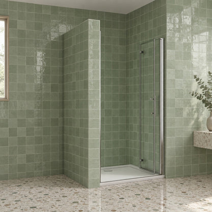 Porte de douche pivotante-pliante pour niche – en situation dans une salle de bain