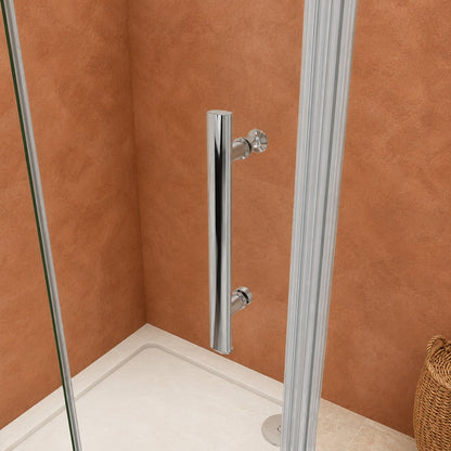 Porte de douche pivotante-pliante avec élément fixe pour niche – en situation dans une salle de bain