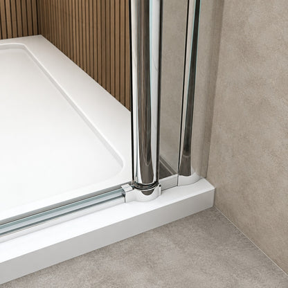 Porte de douche pivotante pour niche – en situation dans une salle de bain