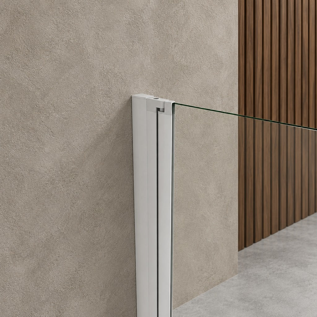 Porte de douche battante pour niche – en situation dans une salle de bain