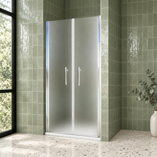 Porte de douche pivotante pour niche – en situation dans une salle de bain